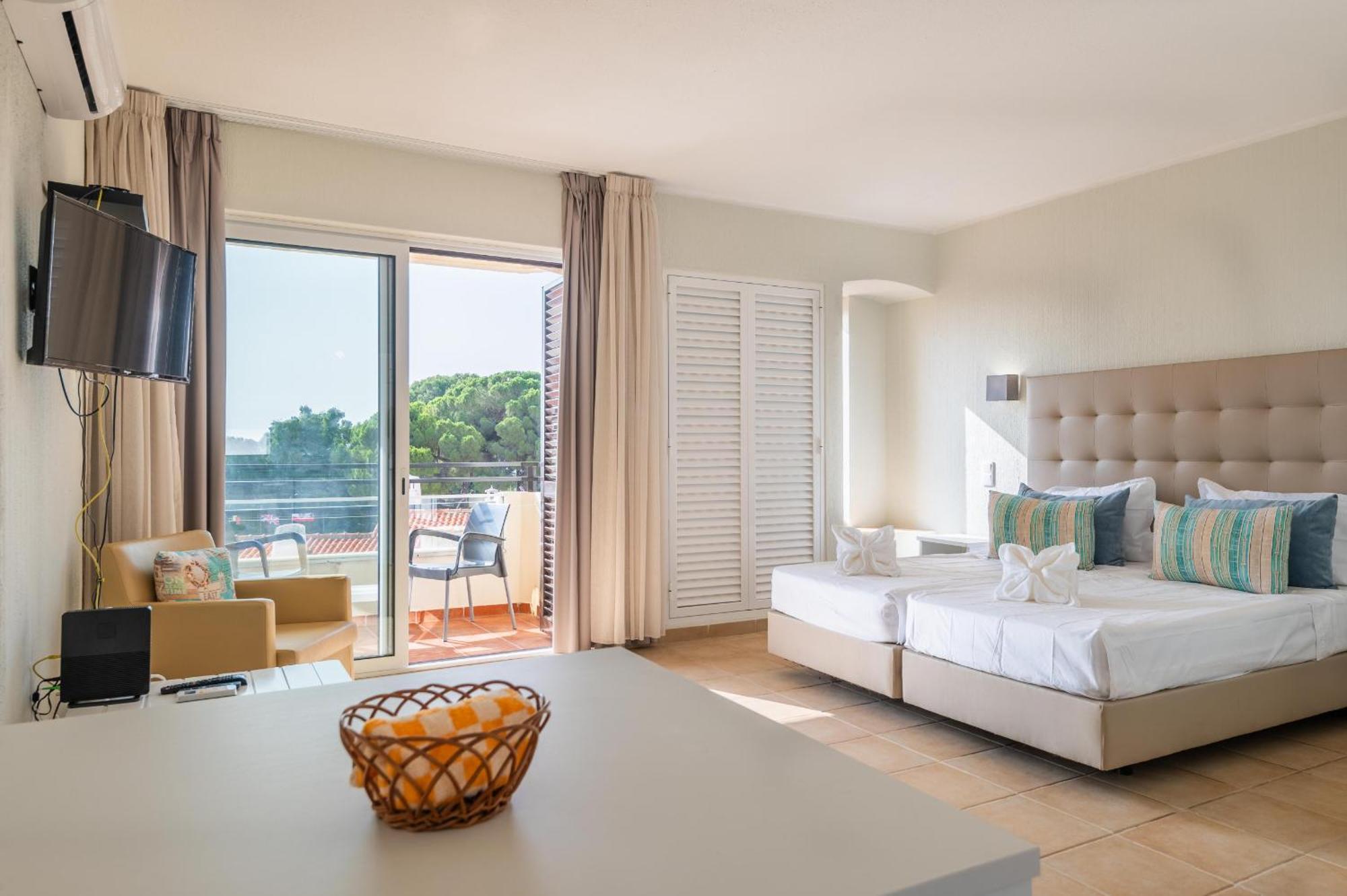 Studio With Sea View - Free Wi-Fi - Pool Albufeira Extérieur photo